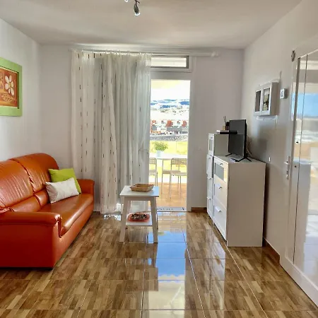 Homeforguest Amplio Con Piscina Y Terraza En