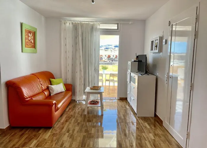 Homeforguest Amplio Con Piscina Y Terraza En