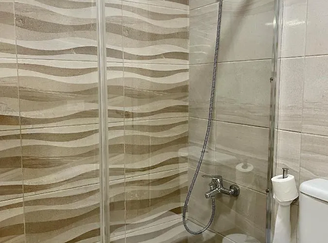 Appartamento Homeforguest Amplio Con Piscina Y Terraza En