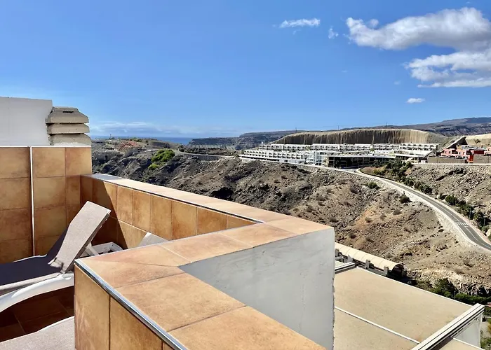 Homeforguest Amplio Con Piscina Y Terraza En Appartamento